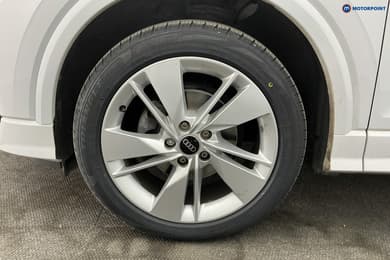 Audi Q2 S Line Automatic Petrol SUV - Stock Number (1679750) - 33rd supplementary image