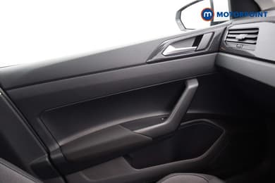 Volkswagen Polo Life Manual Petrol Hatchback - Stock Number (1680760) - 12th supplementary image
