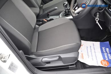 Volkswagen Polo Life Manual Petrol Hatchback - Stock Number (1680760) - 16th supplementary image