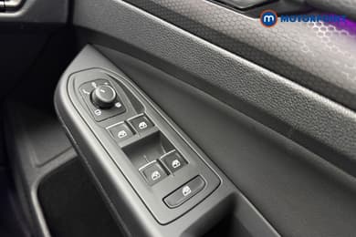 Volkswagen Golf GTI Automatic Petrol Hatchback - Stock Number (1680913) - 19th supplementary image