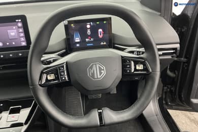Mg Motor Uk MG4 Trophy Automatic Electric SUV - Stock Number (1681590) - 1st supplementary image