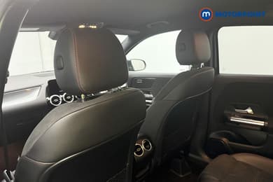 Mercedes-Benz GLA Amg Line Automatic Diesel SUV - Stock Number (1681852) - 14th supplementary image
