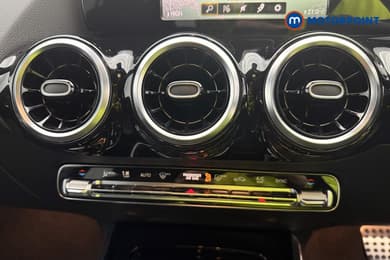 Mercedes-Benz GLA Amg Line Automatic Diesel SUV - Stock Number (1681852) - 46th supplementary image