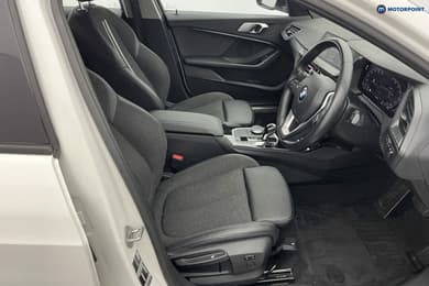 BMW 1 Series Sport Automatic Petrol Hatchback - Stock Number (1683676) - 4th supplementary image