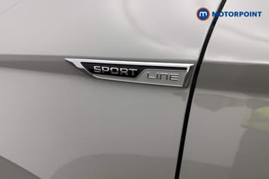 Skoda Karoq Sportline Automatic Petrol SUV - Stock Number (1684632) - 3rd supplementary image
