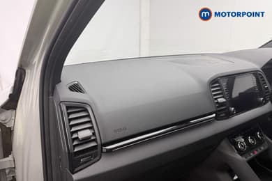Skoda Karoq Sportline Automatic Petrol SUV - Stock Number (1684632) - 6th supplementary image