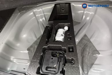Skoda Karoq Sportline Automatic Petrol SUV - Stock Number (1684632) - 23rd supplementary image
