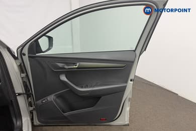 Skoda Karoq Sportline Automatic Petrol SUV - Stock Number (1684632) - 31st supplementary image