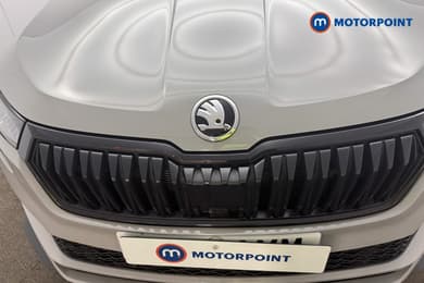 Skoda Karoq Sportline Automatic Petrol SUV - Stock Number (1684632) - 1st supplementary image
