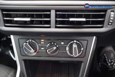 Volkswagen Polo Life Manual Petrol Hatchback - Stock Number (1685091) - 9th supplementary image