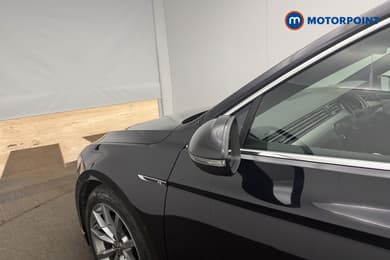 Volkswagen Passat R-Line Automatic Petrol Estate - Stock Number (1685311) - 5th supplementary image