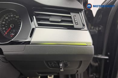 Volkswagen Passat R-Line Automatic Petrol Estate - Stock Number (1685311) - 32nd supplementary image