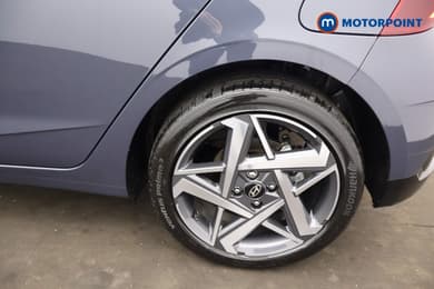 Hyundai I20 Tech Line Automatic Petrol Hatchback - Stock Number (1686025) - 32nd supplementary image