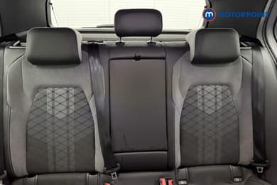 Volkswagen Golf R-Line Automatic Petrol Hatchback - Stock Number (1672746) - 18th supplementary image