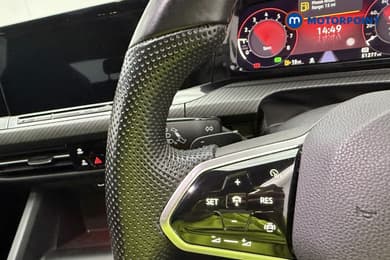 Volkswagen Golf R-Line Automatic Petrol Hatchback - Stock Number (1672746) - 22nd supplementary image