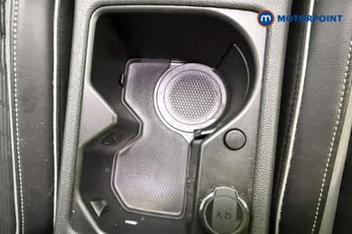 Volkswagen Golf R-Line Automatic Petrol Hatchback - Stock Number (1672746) - 26th supplementary image