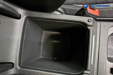 Volkswagen Golf R-Line Automatic Petrol Hatchback - Stock Number (1672746) - 27th supplementary image