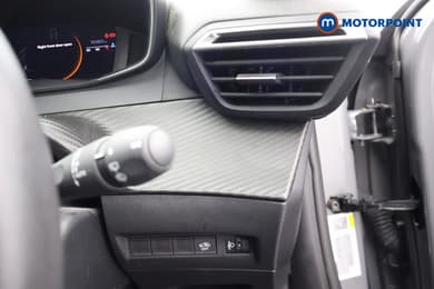 Peugeot 2008 Allure Manual Petrol SUV - Stock Number (1678513) - 7th supplementary image