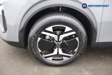 Peugeot 2008 Allure Manual Petrol SUV - Stock Number (1678513) - 29th supplementary image