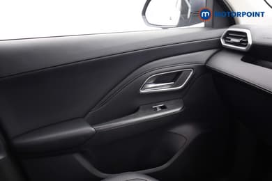 Mg Motor Uk ZS Trophy Automatic Petrol-Electric Hybrid SUV - Stock Number (1678853) - 12th supplementary image