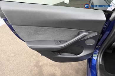 Tesla Model Y Long Range Automatic Electric SUV - Stock Number (1679988) - 24th supplementary image