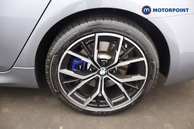 BMW 5 Series M Sport Automatic Petrol Plug-In Hybrid Saloon - Stock Number (1680873) - 31st supplementary image