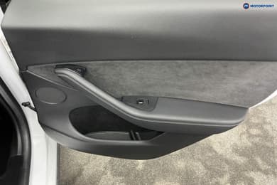 Tesla Model Y Long Range Automatic Electric SUV - Stock Number (1683072) - 21st supplementary image