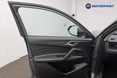 Mg Motor Uk HS Trophy Automatic Petrol-Electric Hybrid SUV - Stock Number (1683374) - 6th supplementary image