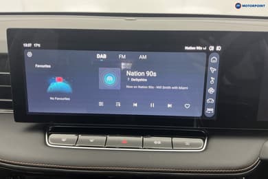 Mg Motor Uk HS Trophy Automatic Petrol-Electric Hybrid SUV - Stock Number (1683396) - 2nd supplementary image