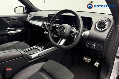 Mercedes-Benz GLB Amg Line Automatic Petrol SUV - Stock Number (1684558) - 7th supplementary image