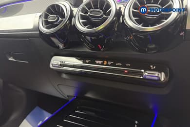Mercedes-Benz GLB Amg Line Automatic Petrol SUV - Stock Number (1684558) - 14th supplementary image