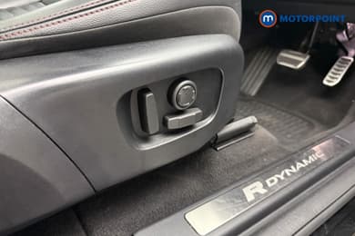 Land Rover Discovery Sport R-Dynamic Se Automatic Diesel SUV - Stock Number (1685270) - 18th supplementary image