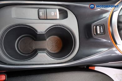 Nissan Juke N-Connecta Automatic Petrol SUV - Stock Number (1654879) - 10th supplementary image
