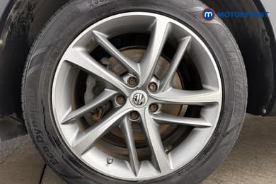 Mg Motor Uk HS Exclusive Manual Petrol SUV - Stock Number (1655580) - 13th supplementary image