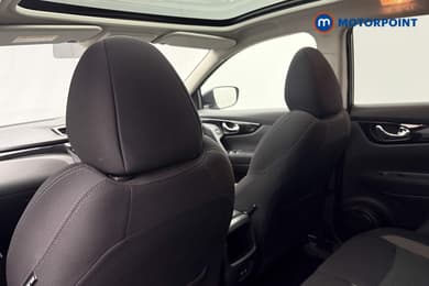 Nissan Qashqai N-Connecta Manual Petrol SUV - Stock Number (1660750) - 16th supplementary image