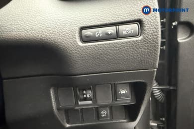 Nissan Qashqai N-Connecta Manual Petrol SUV - Stock Number (1660750) - 34th supplementary image