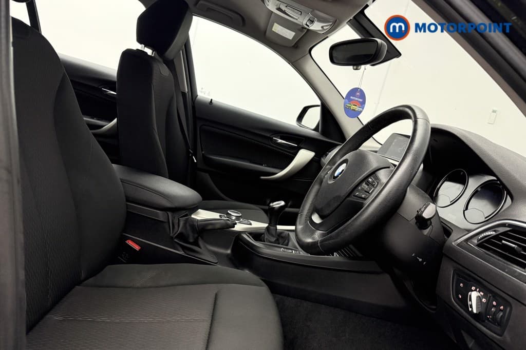 BMW 1 Series Se Business Manual Petrol Hatchback - Stock Number (1666546) - 8th supplementary image