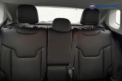 Jeep Compass Limited Manual Petrol SUV - Stock Number (1674792) - 41st supplementary image