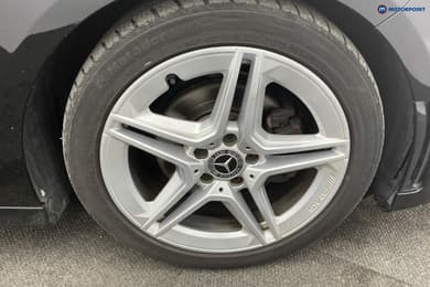 Mercedes-Benz A Class Amg Line Manual Petrol Hatchback - Stock Number (1675300) - 36th supplementary image