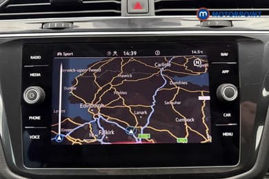 Volkswagen Tiguan R-Line Edition Automatic Petrol SUV - Stock Number (1679729) - 2nd supplementary image