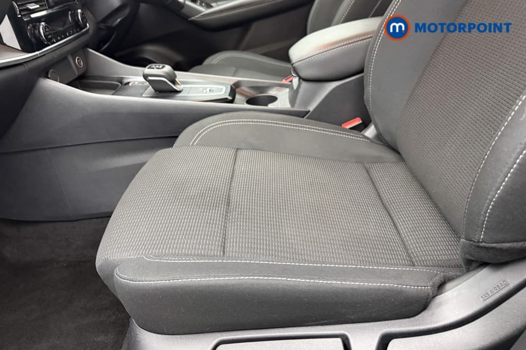 Nissan Qashqai Acenta Premium Automatic Petrol SUV - Stock Number (1683115) - 8th supplementary image