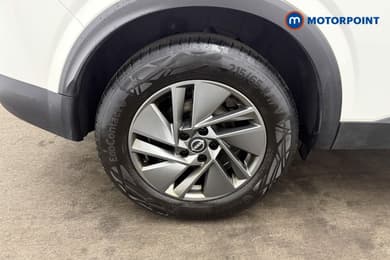 Nissan Qashqai Acenta Premium Automatic Petrol SUV - Stock Number (1683115) - 18th supplementary image