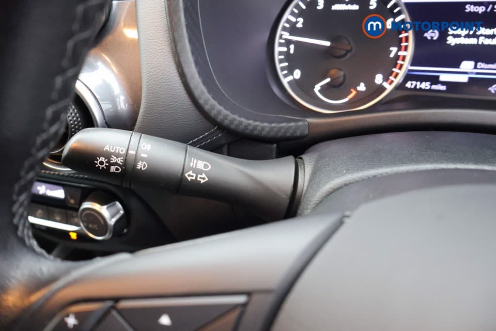 Nissan Juke Tekna Manual Petrol SUV - Stock Number (1687323) - 8th supplementary image