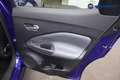 Nissan Juke Tekna Manual Petrol SUV - Stock Number (1687323) - 23rd supplementary image