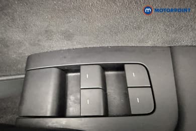Tesla Model Y Long Range Automatic Electric SUV - Stock Number (1634171) - 20th supplementary image