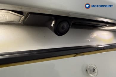 Tesla Model Y Long Range Automatic Electric SUV - Stock Number (1634171) - 32nd supplementary image