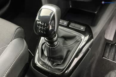 Vauxhall Corsa YES Manual Petrol Hatchback - Stock Number (1639803) - 15th supplementary image