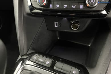 Vauxhall Corsa YES Manual Petrol Hatchback - Stock Number (1639803) - 16th supplementary image