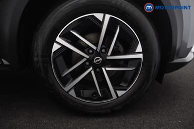 Nissan Juke N-Connecta Automatic Petrol SUV - Stock Number (1667434) - 23rd supplementary image