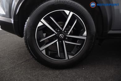 Nissan Juke N-Connecta Automatic Petrol SUV - Stock Number (1667434) - 24th supplementary image